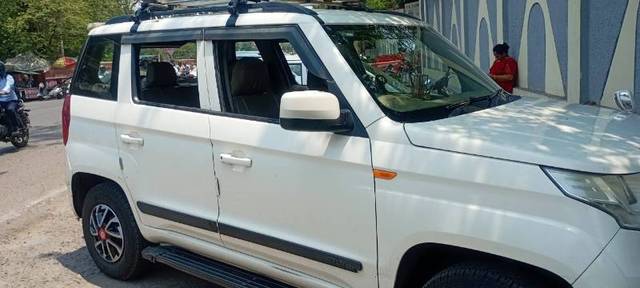 https://images10.gaadi.com/usedgaadi-sellcar/UsedCar/e54e3ba9a/ba525bfc-e6de-4887-8722-a7cd4937fe46.jpg?imwidth=6400