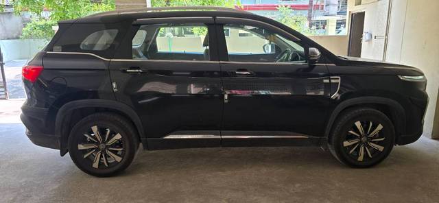 https://images10.gaadi.com/usedgaadi-sellcar/UsedCar/e54ef256a/a57ceeda-20b1-4dd8-8dd1-45cb913a2668.jpg?imwidth=6401