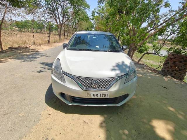 https://images10.gaadi.com/usedgaadi-sellcar/UsedCar/e54f2da2a/0557f4d5-2e7b-4dc2-b502-1811fc7c24eb.jpeg?imwidth=6400