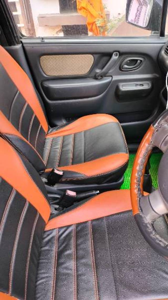 https://images10.gaadi.com/usedgaadi-sellcar/UsedCar/e54f4c66a/d5727da2-6c14-4cb3-b9e8-5cbefaf202b0.jpg?imwidth=6402