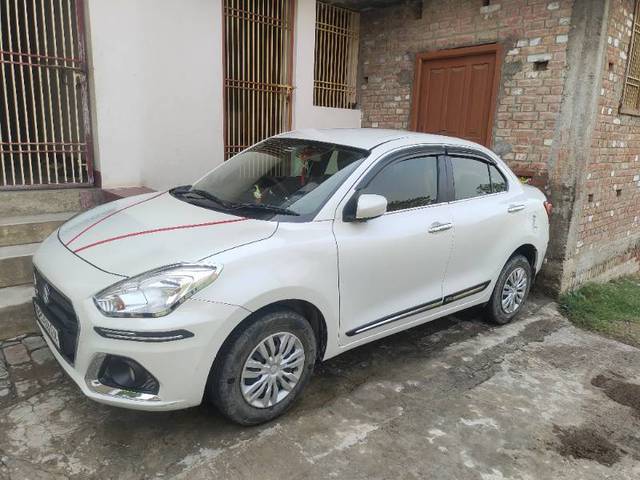https://images10.gaadi.com/usedgaadi-sellcar/UsedCar/e54ffef1a/6a9ee9c0-334f-4a8a-8db0-549d3530bd6f.jpg?imwidth=6400