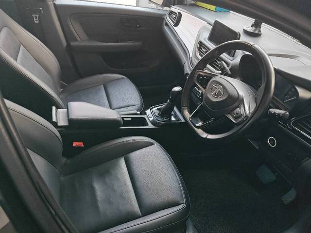 https://images10.gaadi.com/usedgaadi-sellcar/UsedCar/e5500071a/1ae9ec31-71c4-4638-94b5-b7f9cf81418c.jpg?imwidth=6400