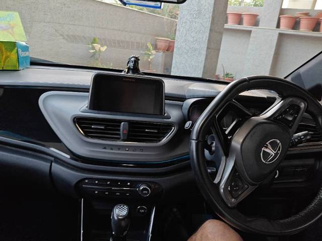 https://images10.gaadi.com/usedgaadi-sellcar/UsedCar/e5500071a/3bd6a1dd-abe8-44cb-a0c2-af0b83087578.jpg?imwidth=6401