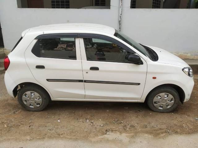 https://images10.gaadi.com/usedgaadi-sellcar/UsedCar/e550bf9ea/b8b39d5c-b6ef-4f9b-be97-dbc0f1989c05.jpeg?imwidth=6401