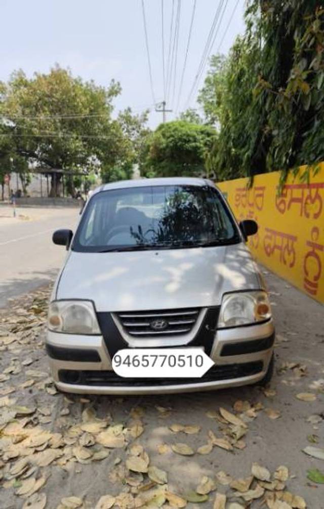 https://images10.gaadi.com/usedgaadi-sellcar/UsedCar/e550cf6fa/0286cec3-9da5-4266-9829-df6357416d34.jpg?imwidth=6400