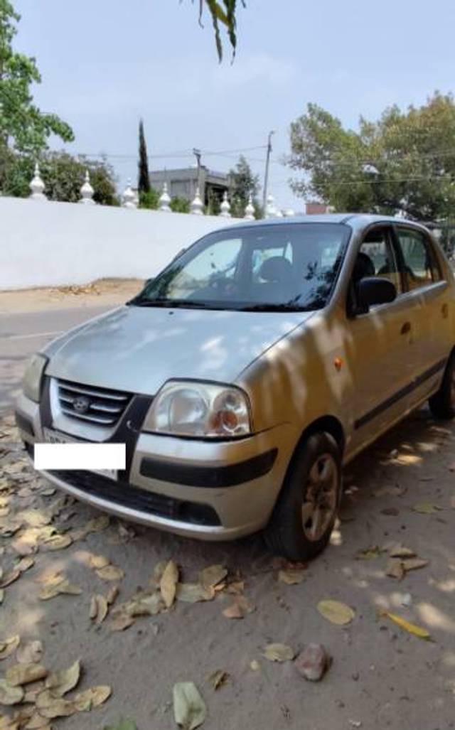 https://images10.gaadi.com/usedgaadi-sellcar/UsedCar/e550cf6fa/b0e6a3c5-da7b-4441-8125-a875b888ec26.jpg?imwidth=6401
