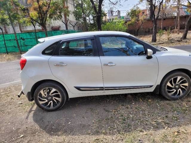 https://images10.gaadi.com/usedgaadi-sellcar/UsedCar/e550d54fa/4953a105-da5a-40d1-8a51-df57943de397.jpg?imwidth=6402