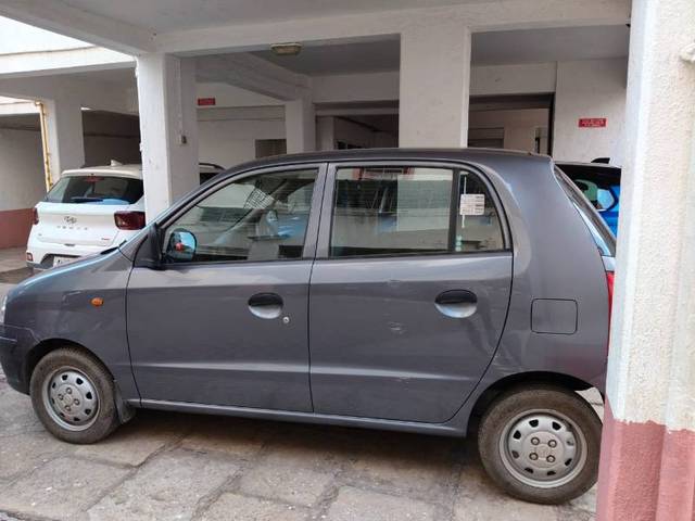 https://images10.gaadi.com/usedgaadi-sellcar/UsedCar/e550f303a/7b34461c-ab09-49e1-a232-669bc492fe9a.jpg?imwidth=6400