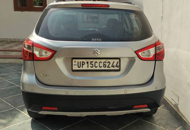 https://images10.gaadi.com/usedgaadi-sellcar/UsedCar/e5515e45a/24987508-98fe-4736-8f10-c5e7263c9771.jpg?imwidth=6401