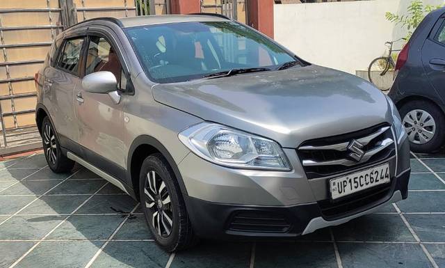 https://images10.gaadi.com/usedgaadi-sellcar/UsedCar/e5515e45a/a9eb02c0-4ffb-41b6-b7a6-670b55c9f203.jpg?imwidth=6400
