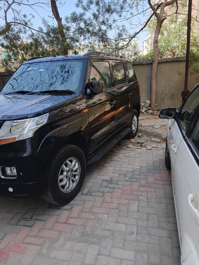 https://images10.gaadi.com/usedgaadi-sellcar/UsedCar/e5516322a/2cdada22-d100-4b36-9cbb-8ce998aaddca.jpeg?imwidth=6401