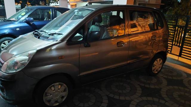 https://images10.gaadi.com/usedgaadi-sellcar/UsedCar/e551d275a/54166c13-d723-433e-befa-788ce736ee40.jpeg?imwidth=6402