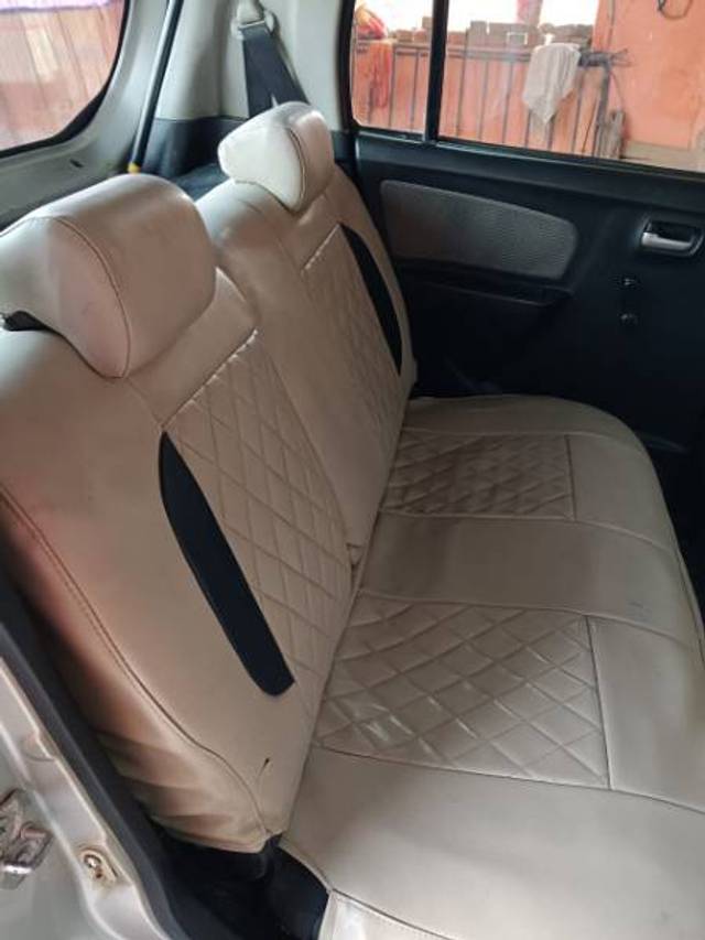 https://images10.gaadi.com/usedgaadi-sellcar/UsedCar/e5522f2ea/f7a4e79c-681c-4577-94e1-e402b9b4b522.jpg?imwidth=6402