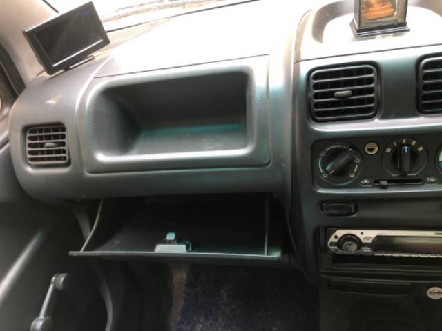 https://images10.gaadi.com/usedgaadi-sellcar/UsedCar/e5539022a/b95d1039-96b0-48e2-87da-c550a223b104.jpg?imwidth=6401