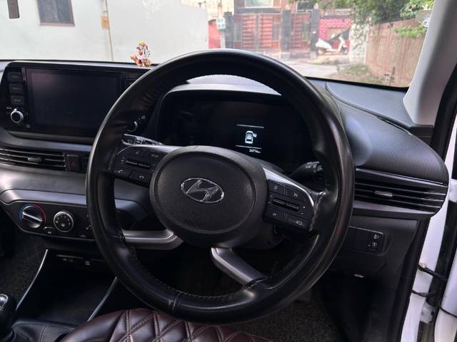 https://images10.gaadi.com/usedgaadi-sellcar/UsedCar/e553cbdba/6c75c8c5-a48d-4af3-a559-a37c09e6c262.jpeg?imwidth=6402