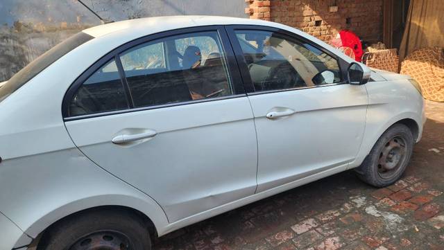 https://images10.gaadi.com/usedgaadi-sellcar/UsedCar/e553fa69a/c2f04cf6-ea63-4116-8b24-a71e40369076.jpg?imwidth=6400