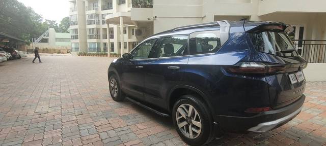 https://images10.gaadi.com/usedgaadi-sellcar/UsedCar/e5543f25a/7693060f-c05f-4ae7-b624-76a3e6708eeb.jpg?imwidth=6401