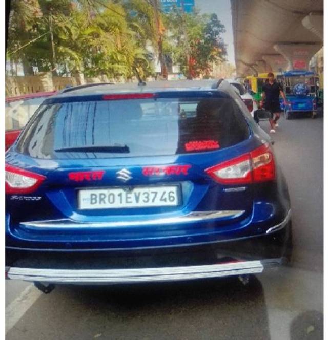 https://images10.gaadi.com/usedgaadi-sellcar/UsedCar/e55450f0a/a19558e1-976a-4dce-ab0b-fe7a7b2ef3ee.jpg?imwidth=6401