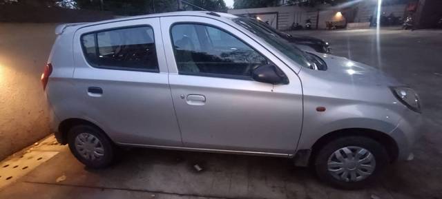 https://images10.gaadi.com/usedgaadi-sellcar/UsedCar/e554f9c9a/d7a5cf6b-107a-4f1e-b308-a087fe5a114d.jpg?imwidth=6401