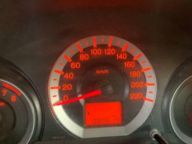 https://images10.gaadi.com/usedgaadi-sellcar/UsedCar/e5550593a/580d406c-f4b4-4471-9404-b709d653fced.jpg?imwidth=6402