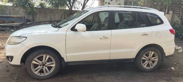 https://images10.gaadi.com/usedgaadi-sellcar/UsedCar/e5559ca3a/abad5e8e-a54a-4147-ab8d-318ce0f5836c.jpg?imwidth=6402