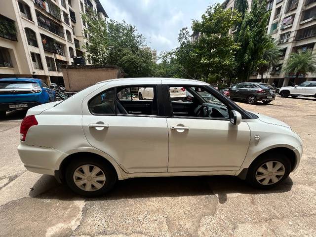 https://images10.gaadi.com/usedgaadi-sellcar/UsedCar/e5563d7da/6187bde3-47ed-429d-894c-f4e406f26175.jpeg?imwidth=6401