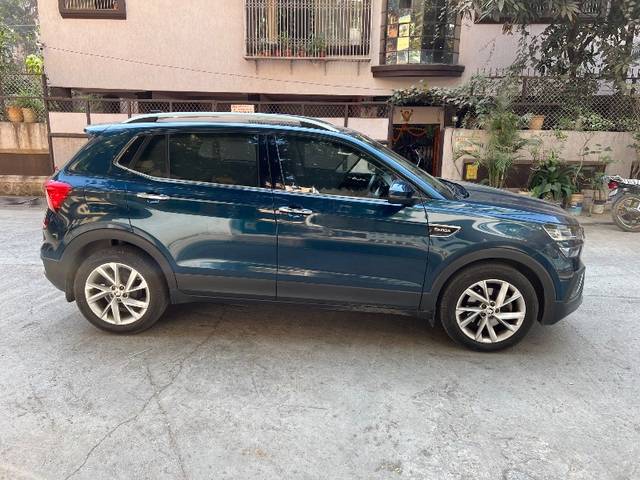 https://images10.gaadi.com/usedgaadi-sellcar/UsedCar/e556411da/08277a60-8ebc-4b27-a95b-fd05938cf80b.jpeg?imwidth=6401