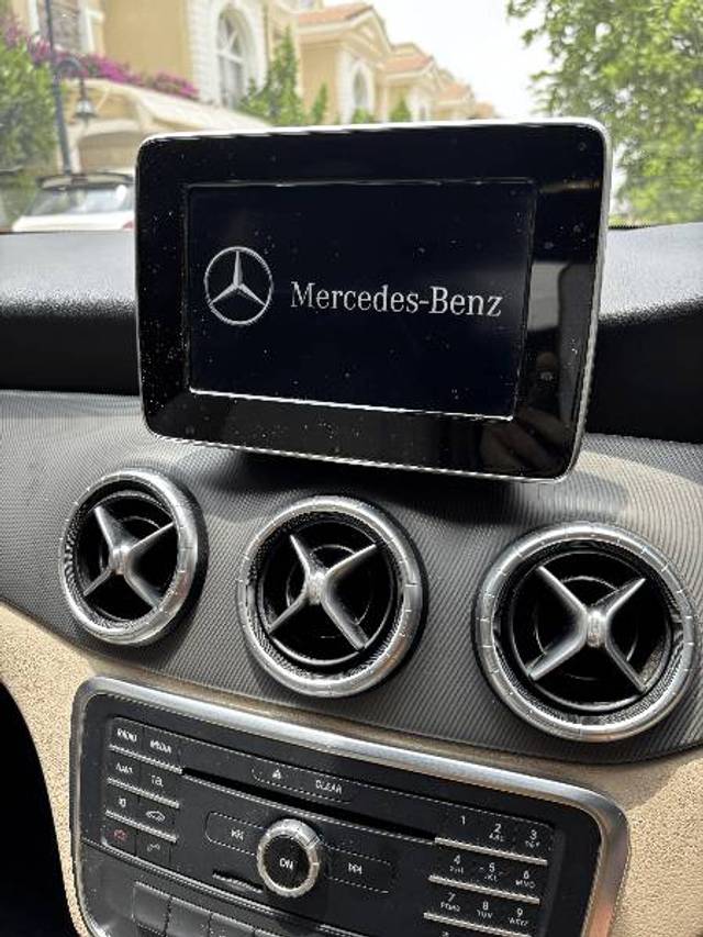 https://images10.gaadi.com/usedgaadi-sellcar/UsedCar/e556a6b0a/a37597cb-29fb-4d39-8ef2-50eb03439d13.png?imwidth=6401