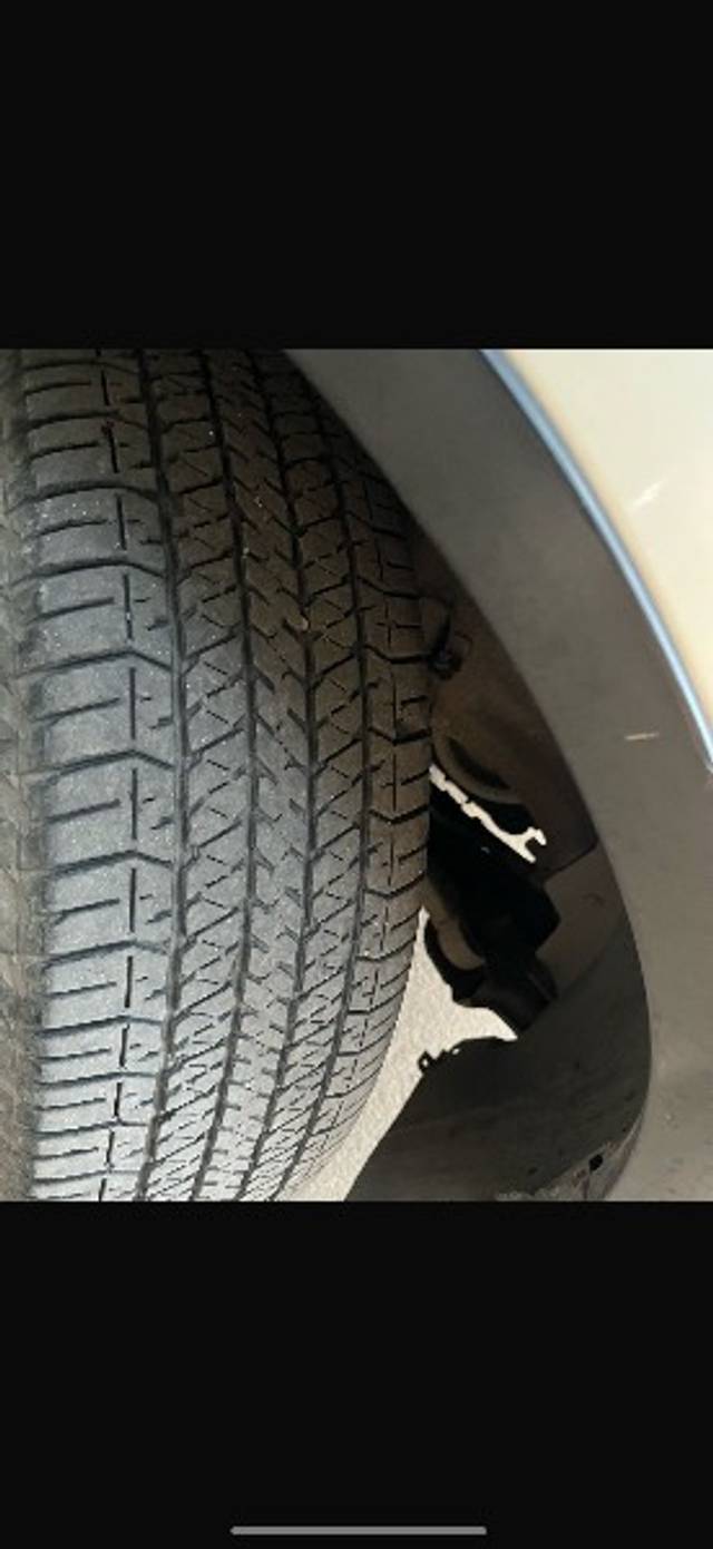 https://images10.gaadi.com/usedgaadi-sellcar/UsedCar/e556d147a/e016e770-de79-4243-be28-da12706341cb.png?imwidth=6401