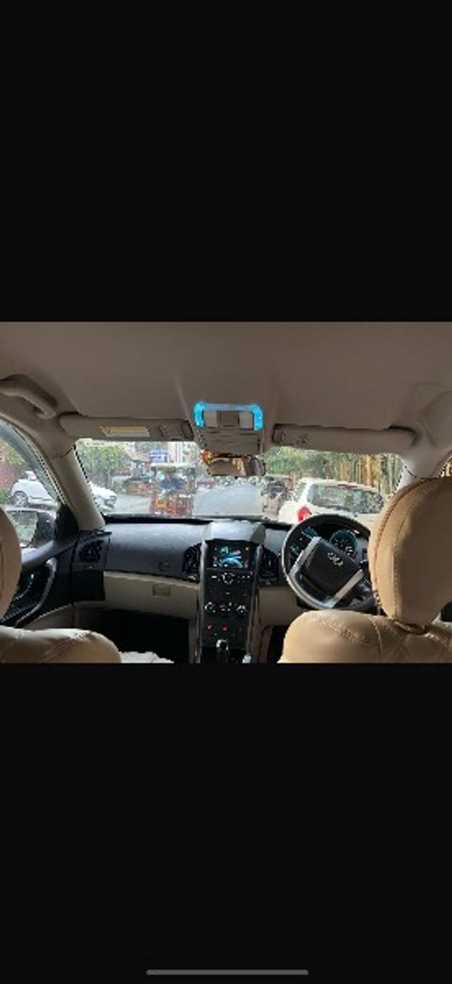 https://images10.gaadi.com/usedgaadi-sellcar/UsedCar/e556d147a/e9332299-b9be-48e5-9cc5-641956e90065.png?imwidth=6402