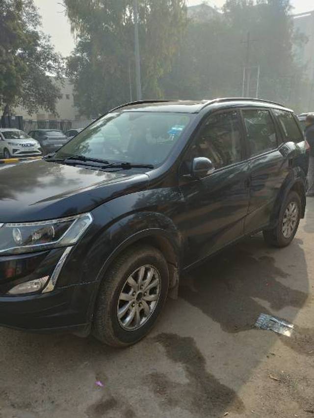 https://images10.gaadi.com/usedgaadi-sellcar/UsedCar/e556f05fa/93910ebf-40c1-45e8-b601-093bbf124c7c.jpg?imwidth=6401