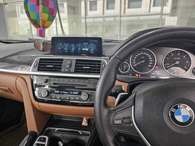 https://images10.gaadi.com/usedgaadi-sellcar/UsedCar/e557617ba/fae284a1-feb2-4fa3-9de6-a2937f5cb9f9.jpg?imwidth=6401