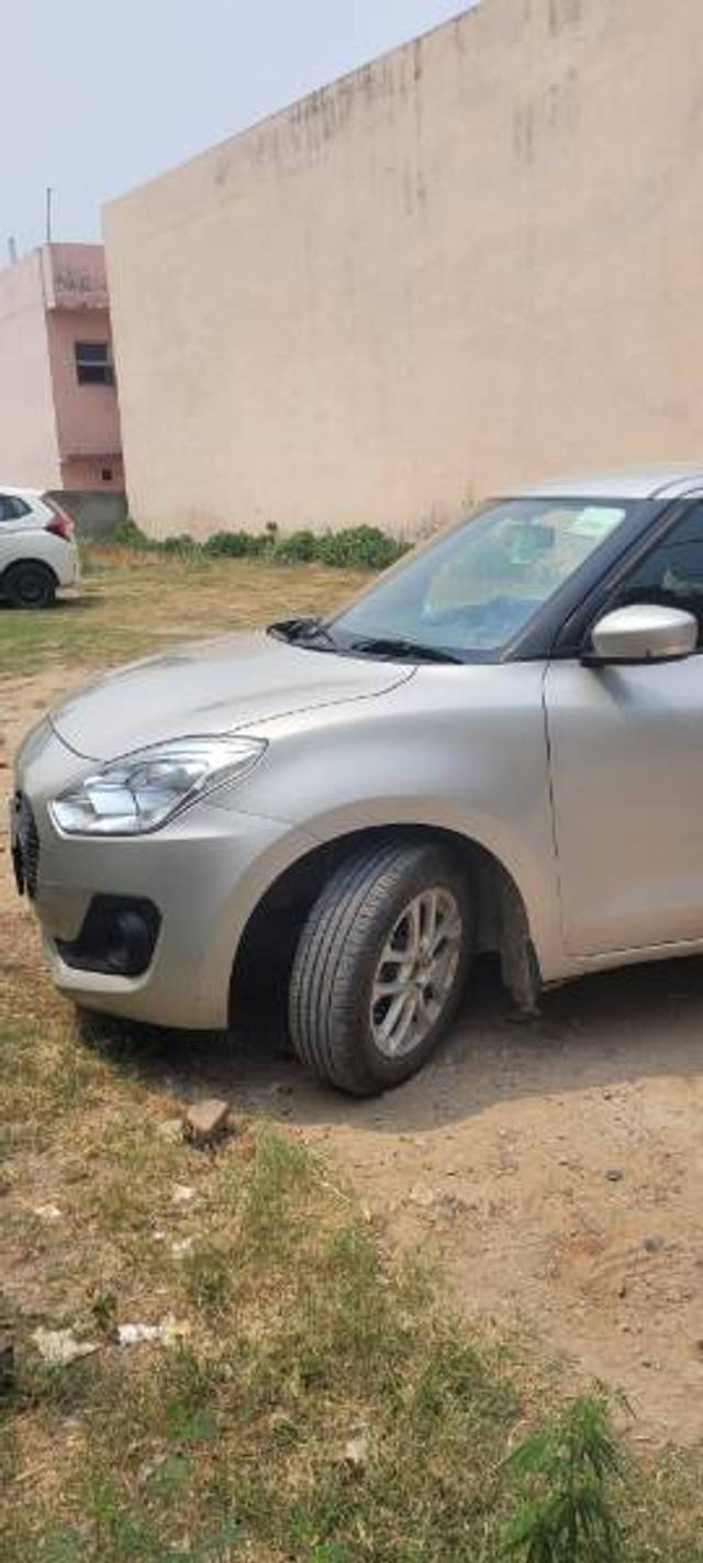 https://images10.gaadi.com/usedgaadi-sellcar/UsedCar/e55776b2a/19808556-bb32-4fd9-b665-ec99860d0dc8.jpg?imwidth=6402
