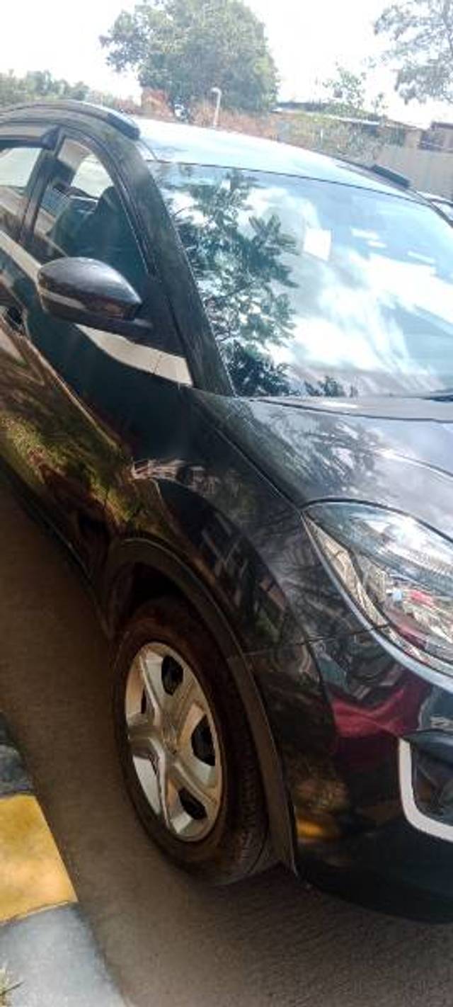 https://images10.gaadi.com/usedgaadi-sellcar/UsedCar/e5579d7ba/a4e30939-53f2-4eaa-b773-a90163c7815d.jpg?imwidth=6401
