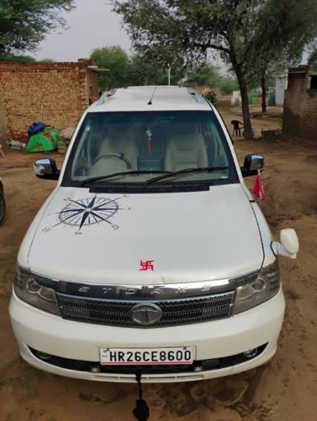 https://images10.gaadi.com/usedgaadi-sellcar/UsedCar/e557a2b1a/be13266e-6dba-428d-ade8-3c889db80b91.jpg?imwidth=6402