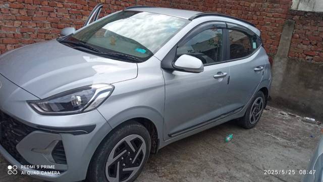 https://images10.gaadi.com/usedgaadi-sellcar/UsedCar/e557f33da/86e58da8-8eaf-407c-8f94-f1e9123b1ba4.jpg?imwidth=6400