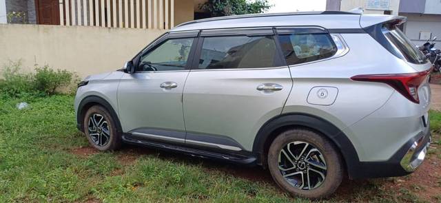 https://images10.gaadi.com/usedgaadi-sellcar/UsedCar/e5586ce1a/f25f8368-ccf7-45bc-964a-396e155de812.jpg?imwidth=6401