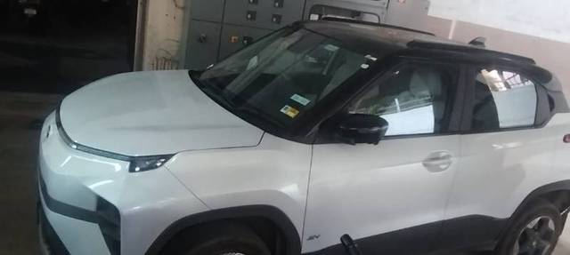 https://images10.gaadi.com/usedgaadi-sellcar/UsedCar/e558791ba/de31af50-ef62-4984-8206-82f05993ff9e.jpeg?imwidth=6401