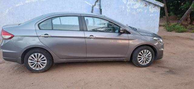 https://images10.gaadi.com/usedgaadi-sellcar/UsedCar/e558ff76a/7eacb6c2-2571-4ac5-9864-8a05af35453d.jpg?imwidth=6400