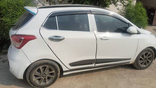 https://images10.gaadi.com/usedgaadi-sellcar/UsedCar/e5591f66a/d64b88a1-f555-4bb5-94c8-83868aa453cb.jpg?imwidth=6400