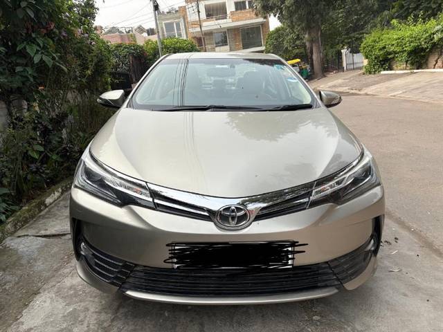 https://images10.gaadi.com/usedgaadi-sellcar/UsedCar/e55a3ab8a/203d1e8a-cc59-4d7b-b67d-bbd24cf7592c.jpeg?imwidth=6400