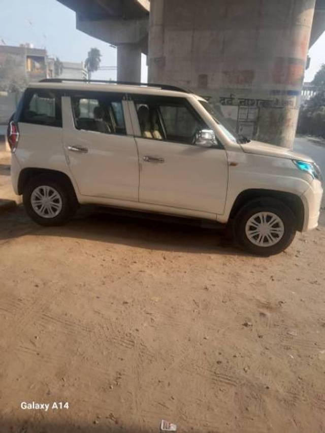 https://images10.gaadi.com/usedgaadi-sellcar/UsedCar/e55a60bda/118185f8-62f6-491a-9513-f6d403b3cc8a.jpg?imwidth=6401
