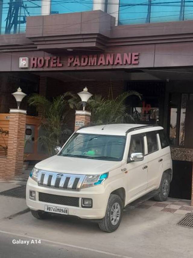 https://images10.gaadi.com/usedgaadi-sellcar/UsedCar/e55a60bda/c4324aff-dfde-4411-97b1-be4de00352f9.jpg?imwidth=6402