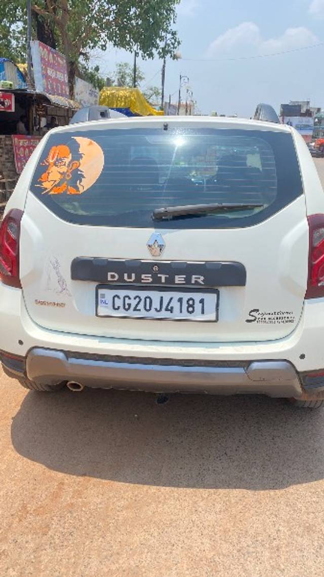 https://images10.gaadi.com/usedgaadi-sellcar/UsedCar/e55ab600a/7b55a61c-c263-458a-bd9f-12b18eef96dc.jpeg?imwidth=6401