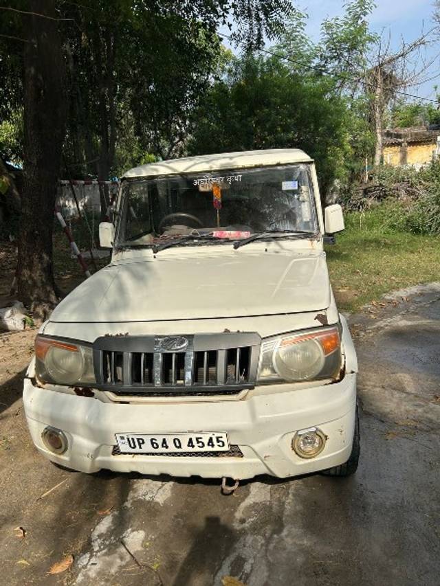 https://images10.gaadi.com/usedgaadi-sellcar/UsedCar/e55ac17ba/2f64f597-0157-4284-9f14-9c90859802eb.jpeg?imwidth=6402
