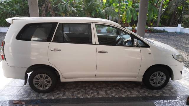 https://images10.gaadi.com/usedgaadi-sellcar/UsedCar/e55ac707a/cf12bf75-1188-4caf-b62e-6717369071ea.jpeg?imwidth=6401