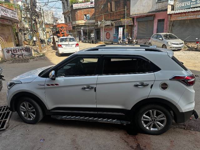 https://images10.gaadi.com/usedgaadi-sellcar/UsedCar/e55b9e98a/92c6512b-506b-488f-9c51-2d3b668ff767.jpeg?imwidth=6401