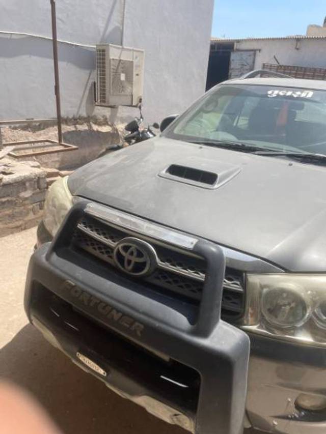https://images10.gaadi.com/usedgaadi-sellcar/UsedCar/e55badb1a/93d8697a-15bb-4192-8f9f-09d6e9810c60.jpg?imwidth=6400
