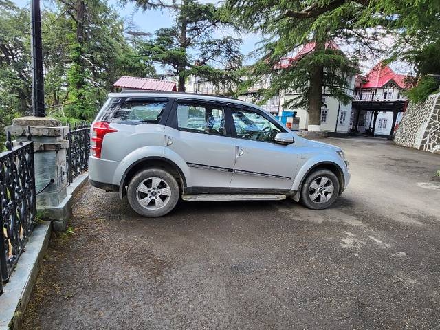 https://images10.gaadi.com/usedgaadi-sellcar/UsedCar/e55bdc29a/cf0c2c3f-0762-46ce-ac85-0bb5755505dc.jpeg?imwidth=6402