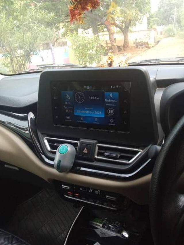 https://images10.gaadi.com/usedgaadi-sellcar/UsedCar/e55c1aa8a/7985e134-74f4-481c-8245-cd73a890664a.jpg?imwidth=6402